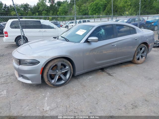 2C3CDXHG2FH768681 Dodge Charger Sxt