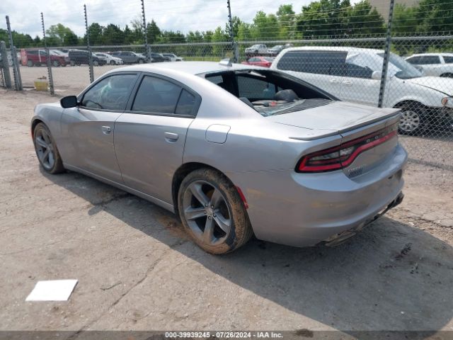 2C3CDXHG2FH768681 Dodge Charger Sxt