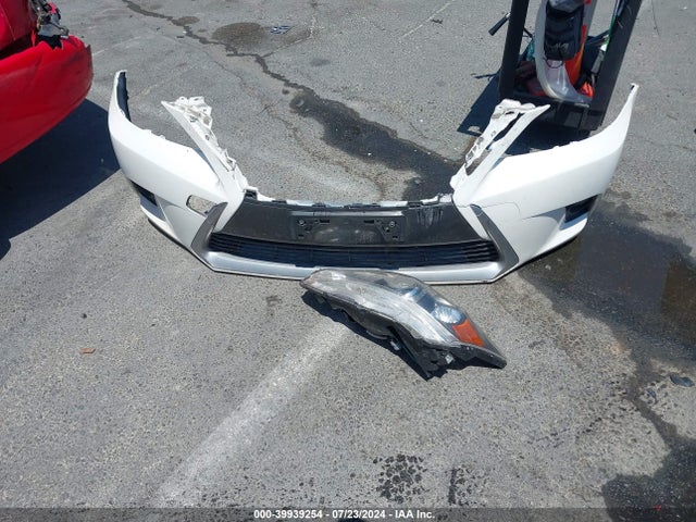 JTHKD5BH2F2244290 Lexus CT 200H