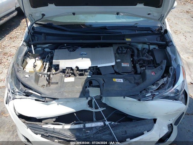 Toyota Prius Three 2016 JTDKARFU9G3526821 Image 10
