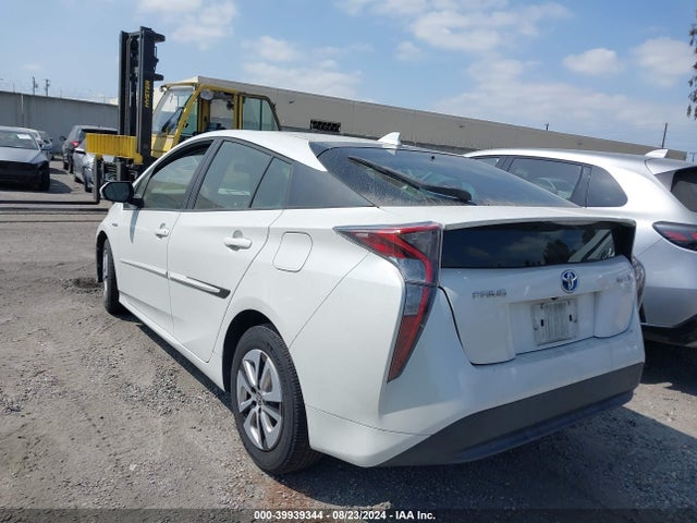 Toyota Prius Three 2016 JTDKARFU9G3526821 Image 3