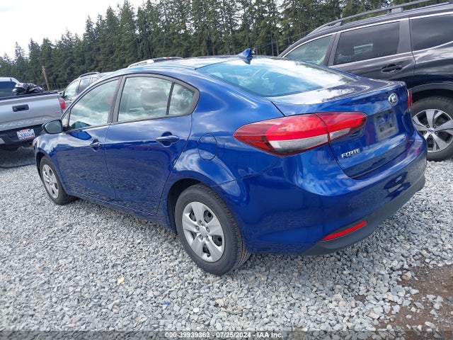 KIA FORTE LX 2018 3KPFK4A70JE279904 Image 3