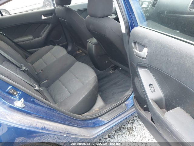 KIA FORTE LX 2018 3KPFK4A70JE279904 Image 8