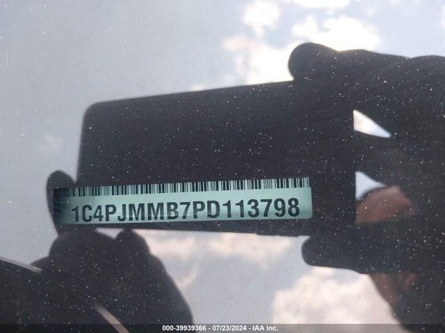 1C4PJMMB7PD113798 Jeep Cherokee Altitude Lux 4x4