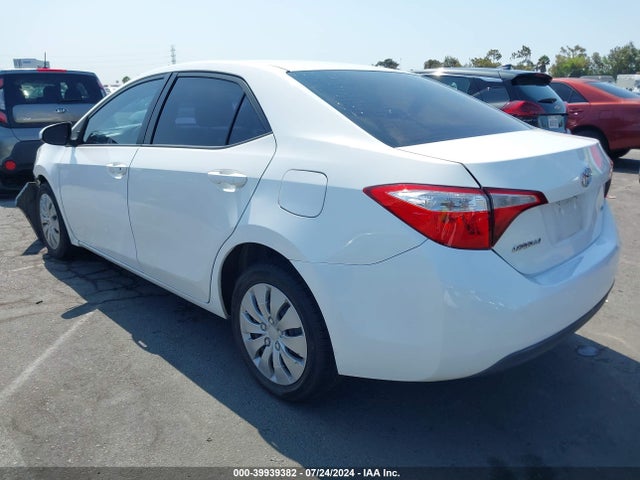 Toyota COROLLA LE 2016 5YFBURHE8GP452120 Image 3
