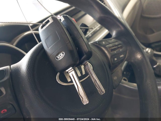 KIA Optima Lx 2015 5XXGM4A71FG438023 Image 11