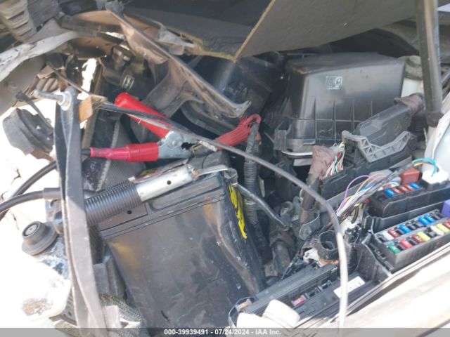 4T4BF1FK5FR493070 Toyota CAMRY LE