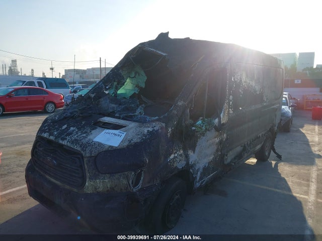 Ford Transit-250 2019 1FTYR2CM1KKA88275 Image 2