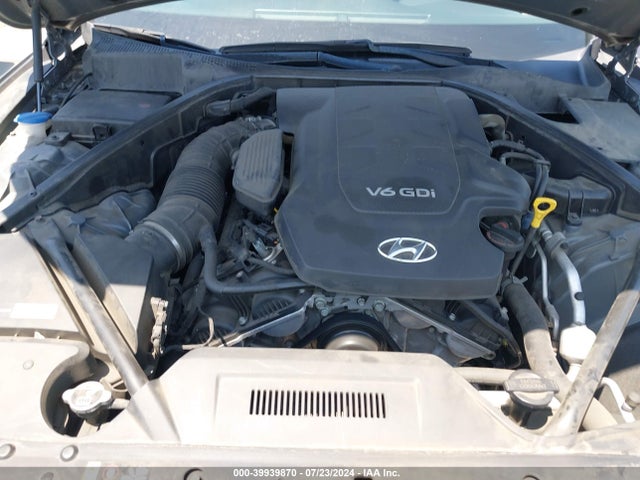 Hyundai Genesis 3.8 2016 KMHGN4JEXGU142078 Image 10