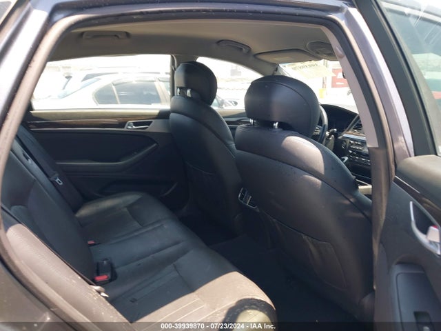 Hyundai Genesis 3.8 2016 KMHGN4JEXGU142078 Image 8