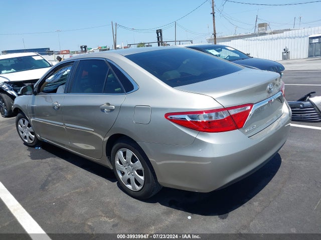 Toyota CAMRY LE 2015 4T1BF1FK2FU107666 Image 3