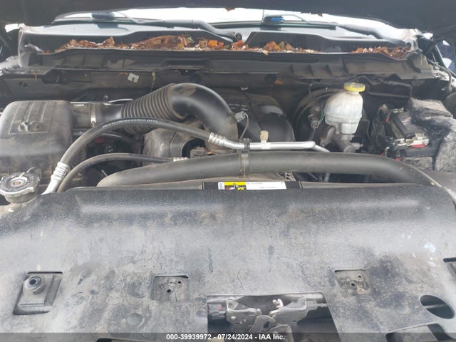 1C6RR7GT7JS343746 RAM 1500 Big Horn Quad Cab 4x4 6'4 Box