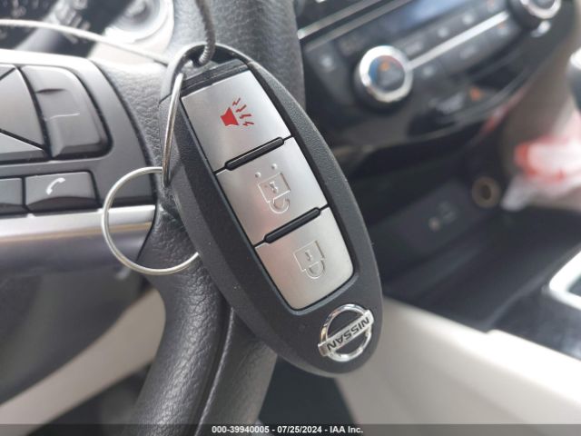 JN1BJ1CP5KW520475 Nissan Rogue Sport Sv