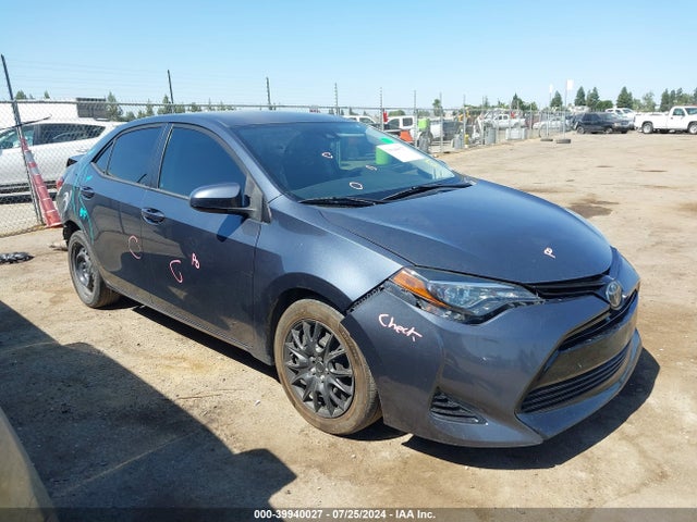 Toyota COROLLA LE 2018 2T1BURHE4JC049940 Image 14