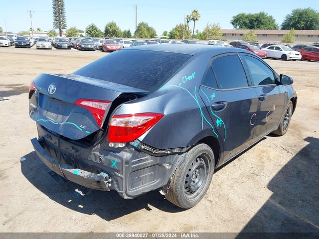 Toyota COROLLA LE 2018 2T1BURHE4JC049940 Image 18