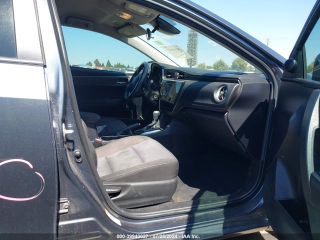 Toyota COROLLA LE 2018 2T1BURHE4JC049940 Image 5