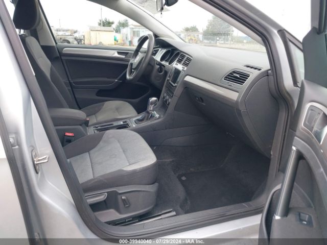 WVWKP7AUXGW907537 Volkswagen E-golf Se