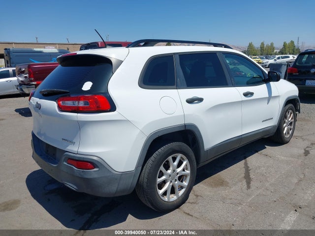 1C4PJLABXFW637917 Jeep Cherokee Sport