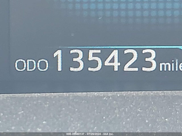 Toyota PRIUS XLE 2019 JTDKARFU5K3088971 Image 16