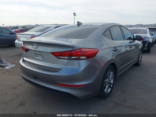 Hyundai Elantra 2018 5NPD84LF5JH309520 Image 18