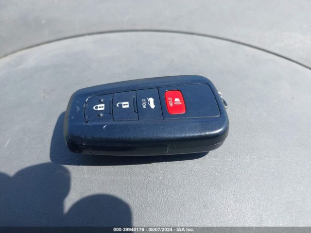 4T1C31AK0NU573213 Toyota Camry Le Hybrid