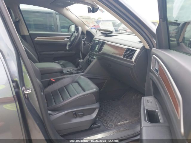 1V2NR2CA1JC575637 Volkswagen Atlas 3.6l V6 Sel Premium