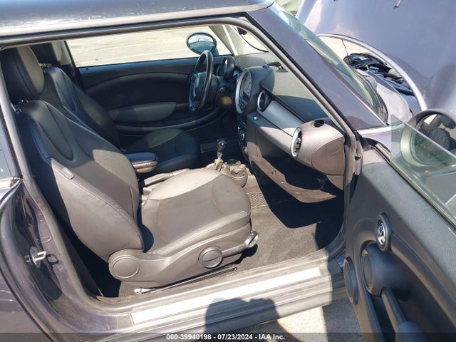 2012 MINI COOPER WMWSU3C5XCT254367 Photo 4