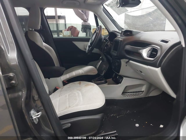 ZACNJABB0LPL10863 Jeep Renegade Latitude Fwd