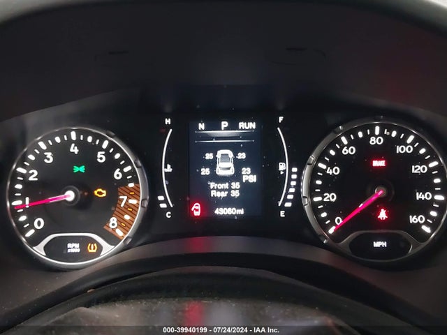 ZACNJABB0LPL10863 Jeep Renegade Latitude Fwd