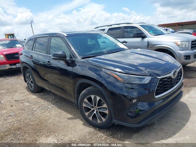 Toyota Highlander Xle 2023 5TDKDRAH2PS007819 Image 1