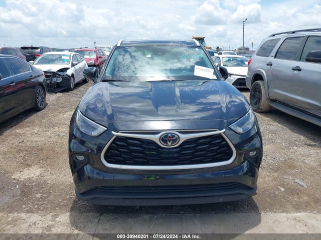 Toyota Highlander Xle 2023 5TDKDRAH2PS007819 Image 12