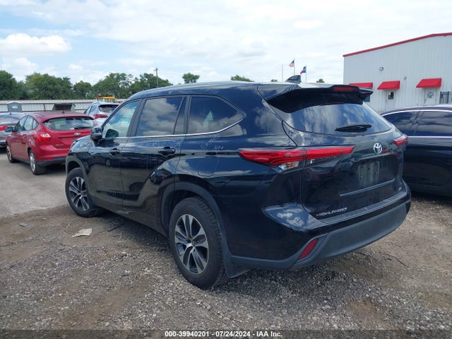 Toyota Highlander Xle 2023 5TDKDRAH2PS007819 Image 3