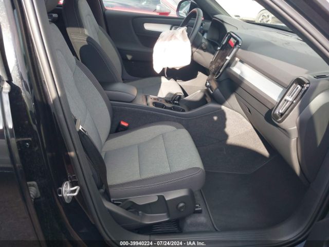 YV4L12UK0R2237491 Volvo Xc40 B5 Core Bright Theme/b5 Core Dark Theme