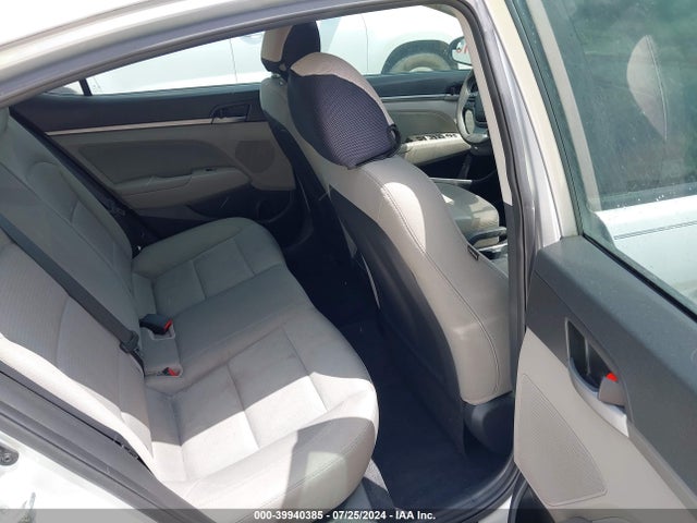 Hyundai ELANTRA SE 2017 5NPD84LF9HH121609 Image 8