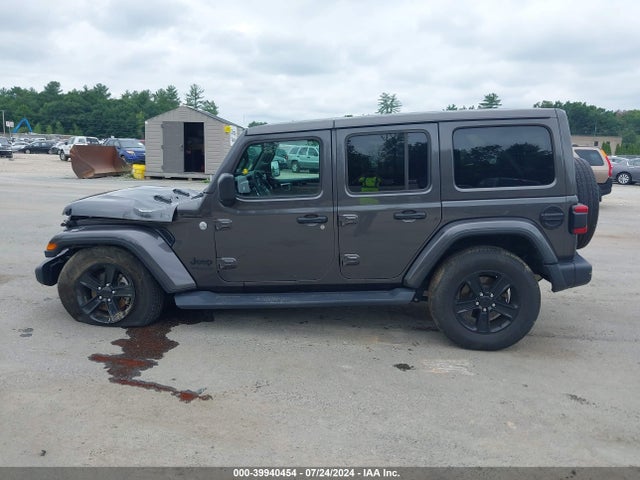 1C4HJXEN5KW685805 Jeep Wrangler Unlimited Sahara Altitude 4x4