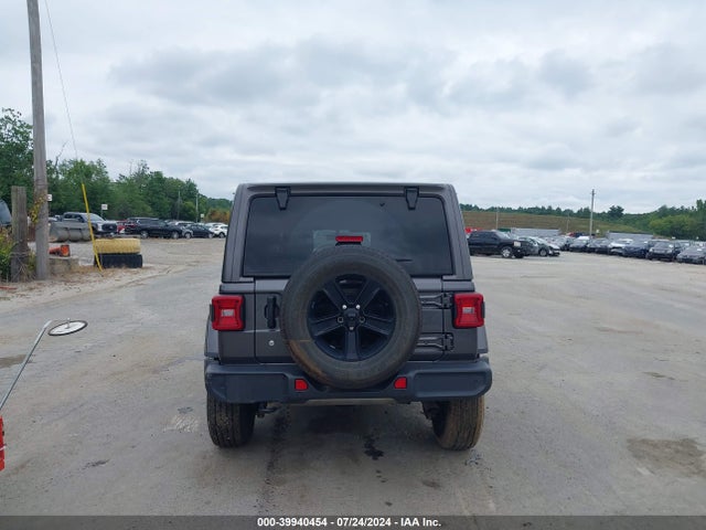 1C4HJXEN5KW685805 Jeep Wrangler Unlimited Sahara Altitude 4x4
