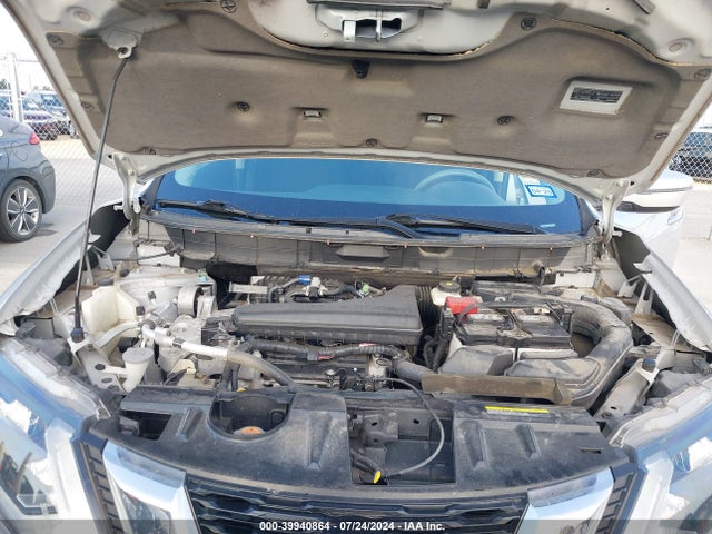 Nissan ROGUE S 2017 5N1AT2MT7HC786302 Image 10