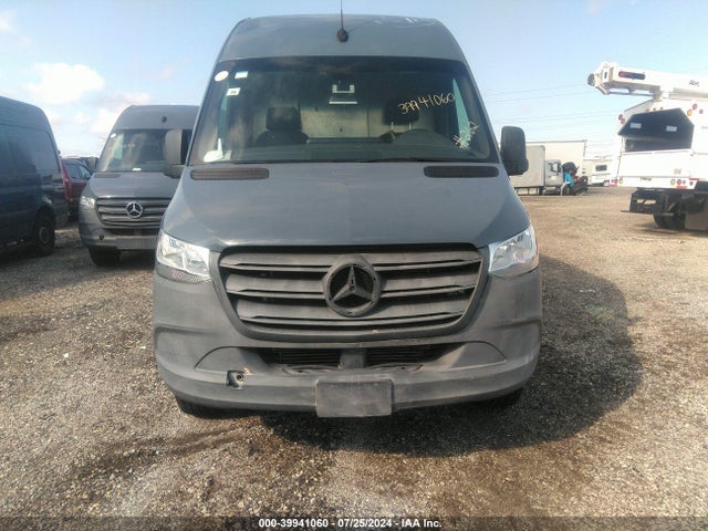 WD4PF0CD0KT004262 Mercedes-Benz Sprinter 2500 High Roof V6/standard Roof V6