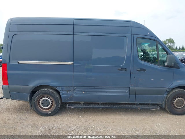 WD4PF0CD0KT004262 Mercedes-Benz Sprinter 2500 High Roof V6/standard Roof V6