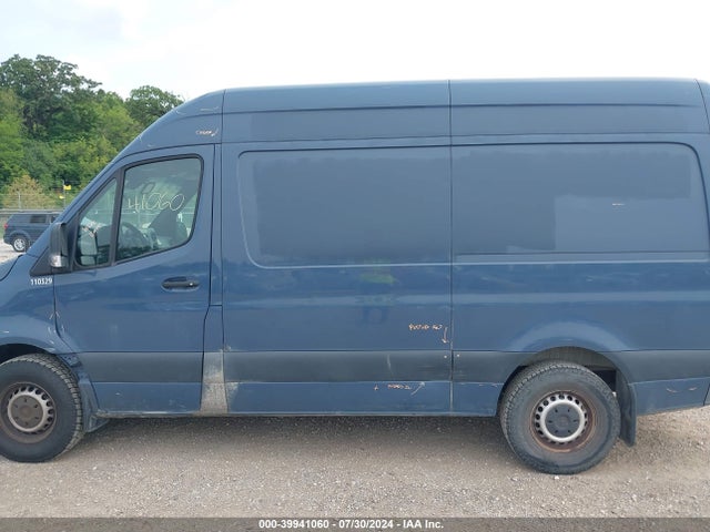 WD4PF0CD0KT004262 Mercedes-Benz Sprinter 2500 High Roof V6/standard Roof V6