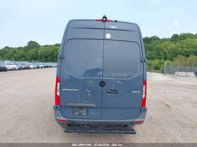 WD4PF0CD0KT004262 Mercedes-Benz Sprinter 2500 High Roof V6/standard Roof V6