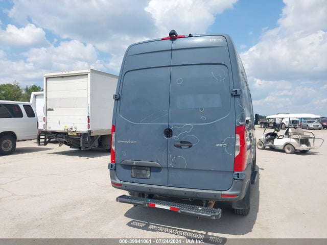 WD4PF0CDXKP081813 Mercedes-Benz Sprinter 2500 High Roof V6/standard Roof V6