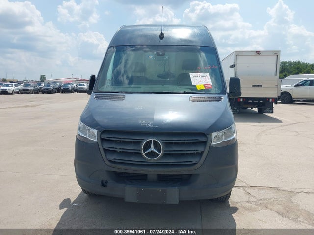 WD4PF0CDXKP081813 Mercedes-Benz Sprinter 2500 High Roof V6/standard Roof V6