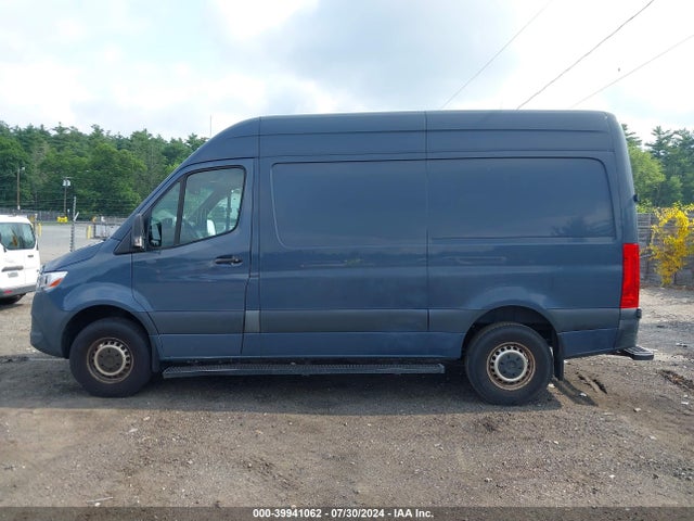 WD4PF0CD1KP100653 Mercedes-Benz Sprinter 2500 High Roof V6/standard Roof V6
