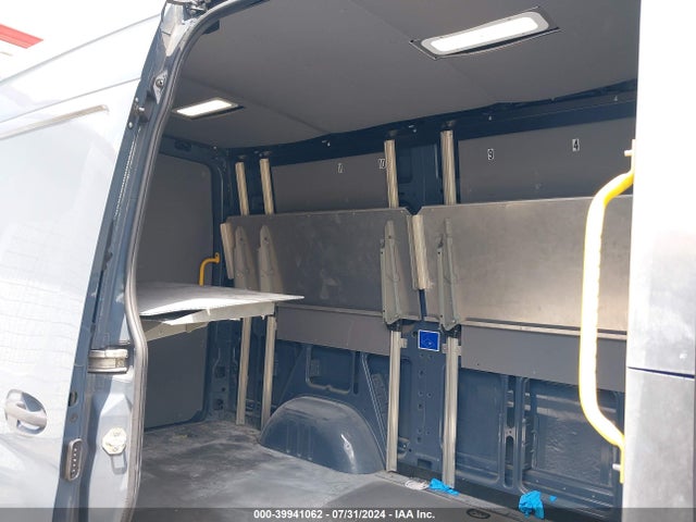 WD4PF0CD1KP100653 Mercedes-Benz Sprinter 2500 High Roof V6/standard Roof V6