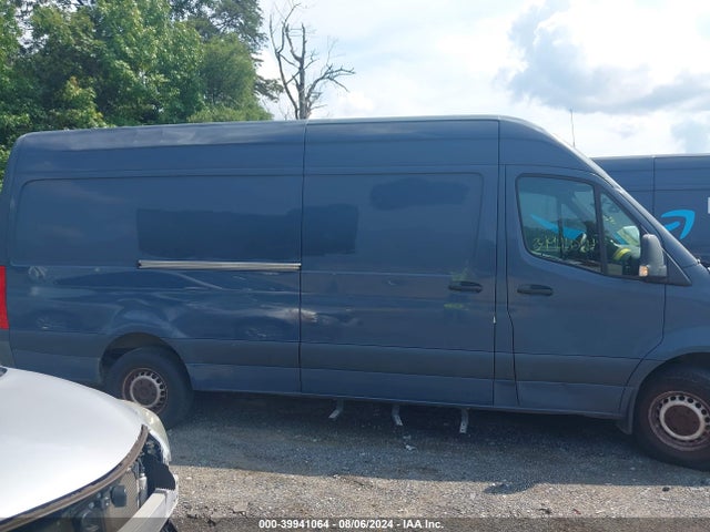WD4PF1CD1KP108113 Mercedes-Benz Sprinter 2500 High Roof V6