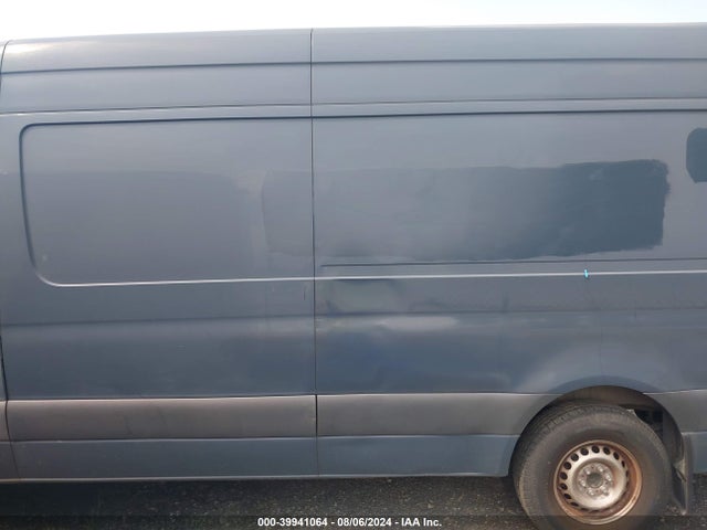WD4PF1CD1KP108113 Mercedes-Benz Sprinter 2500 High Roof V6