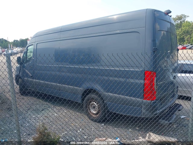 WD4PF1CD1KP108113 Mercedes-Benz Sprinter 2500 High Roof V6