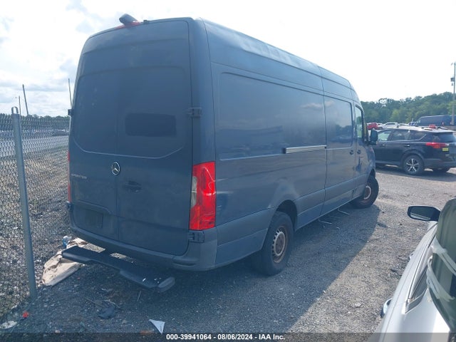 WD4PF1CD1KP108113 Mercedes-Benz Sprinter 2500 High Roof V6