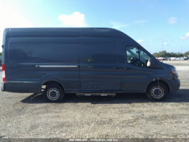 1FTBR3X87LKA55744 Ford Transit-250 Cargo Van